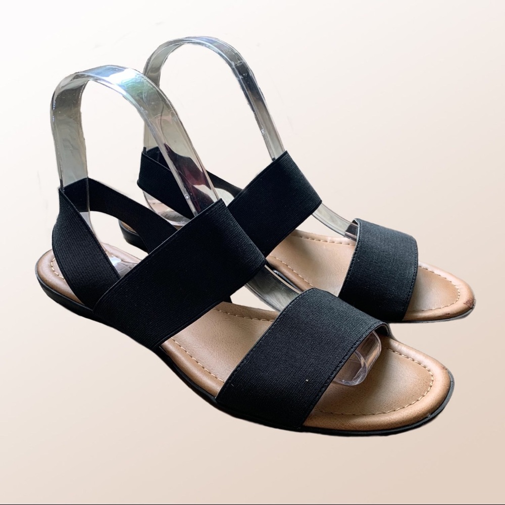 BASS “Violet” Flat Sandals Elastic Straps Comfort Flats Women’s Size 7.5 Shoes